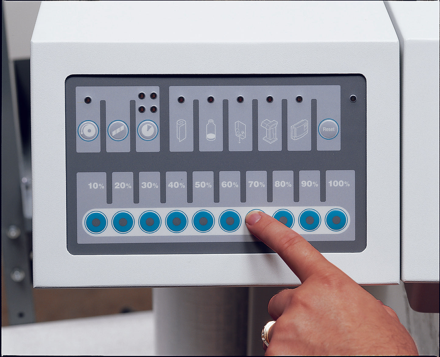 SEALED AIR® brand Instapak® Tabletop System