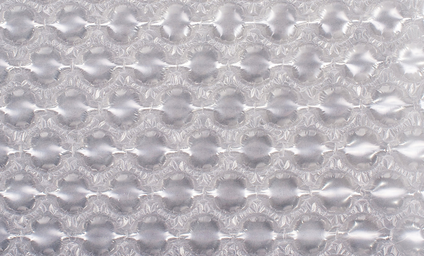 BUBBLE WRAP® brand NewAir I.B.® Medium Premium 16" x 2,500' Perf 12" (Uninflated Film*)