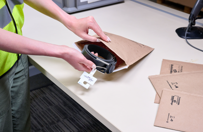 Sealed Air Jiffy® Embossed Paper Mailer #4